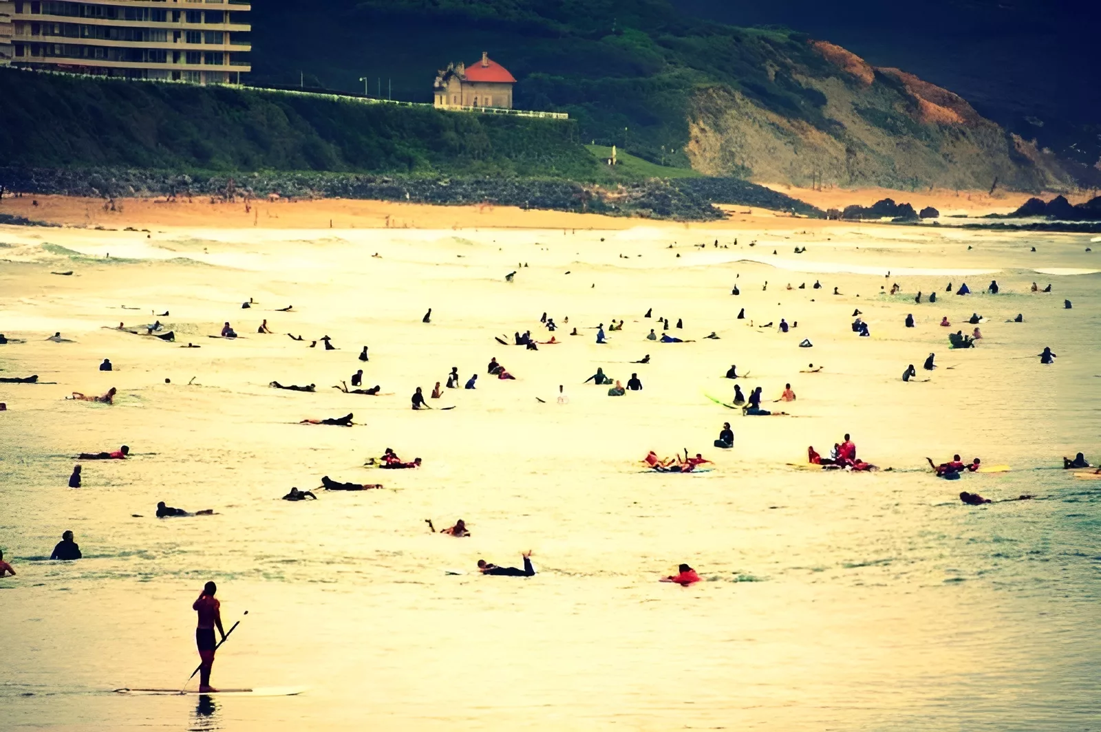 10 conseils aux autochtones pour survivre à l&rsquo;invasion touristique du mois d&rsquo;Août..