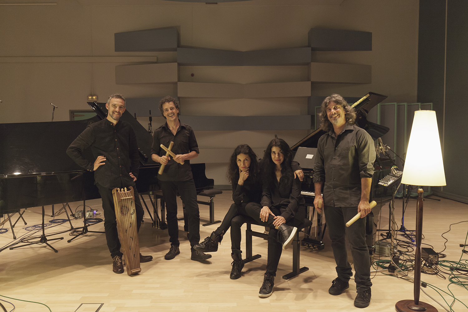 Les soeurs Labèque présentent « Basque Ravel Bolero » en Europe #video