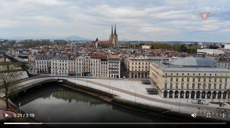 Une vidéo drone hallucinante de Bayonne / Biarritz confinées