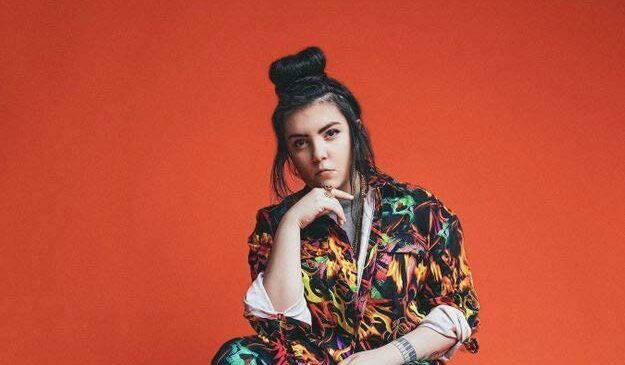 Bayonne, Lauga côté scène : Hoshi en ouverture de saison