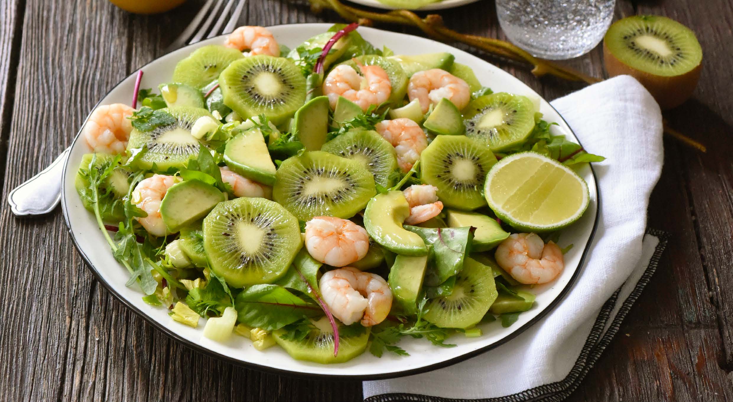 Salade aux kiwis de l&rsquo;Adour et aux crevettes
