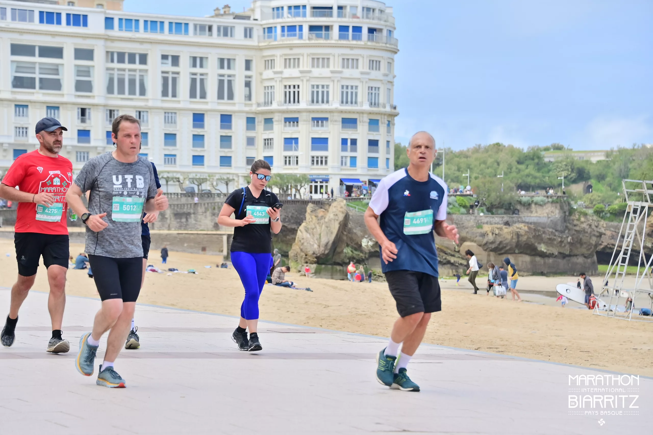 Comment j&rsquo;ai survécu au semi-marathon de Biarritz en comptant les mouettes et les retraités…