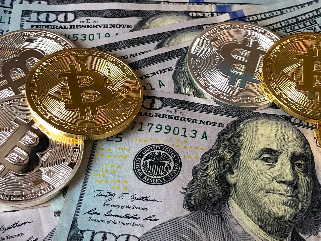Les 10 cryptomonnaies à suivre en 2024 : Perspectives et Potentiels