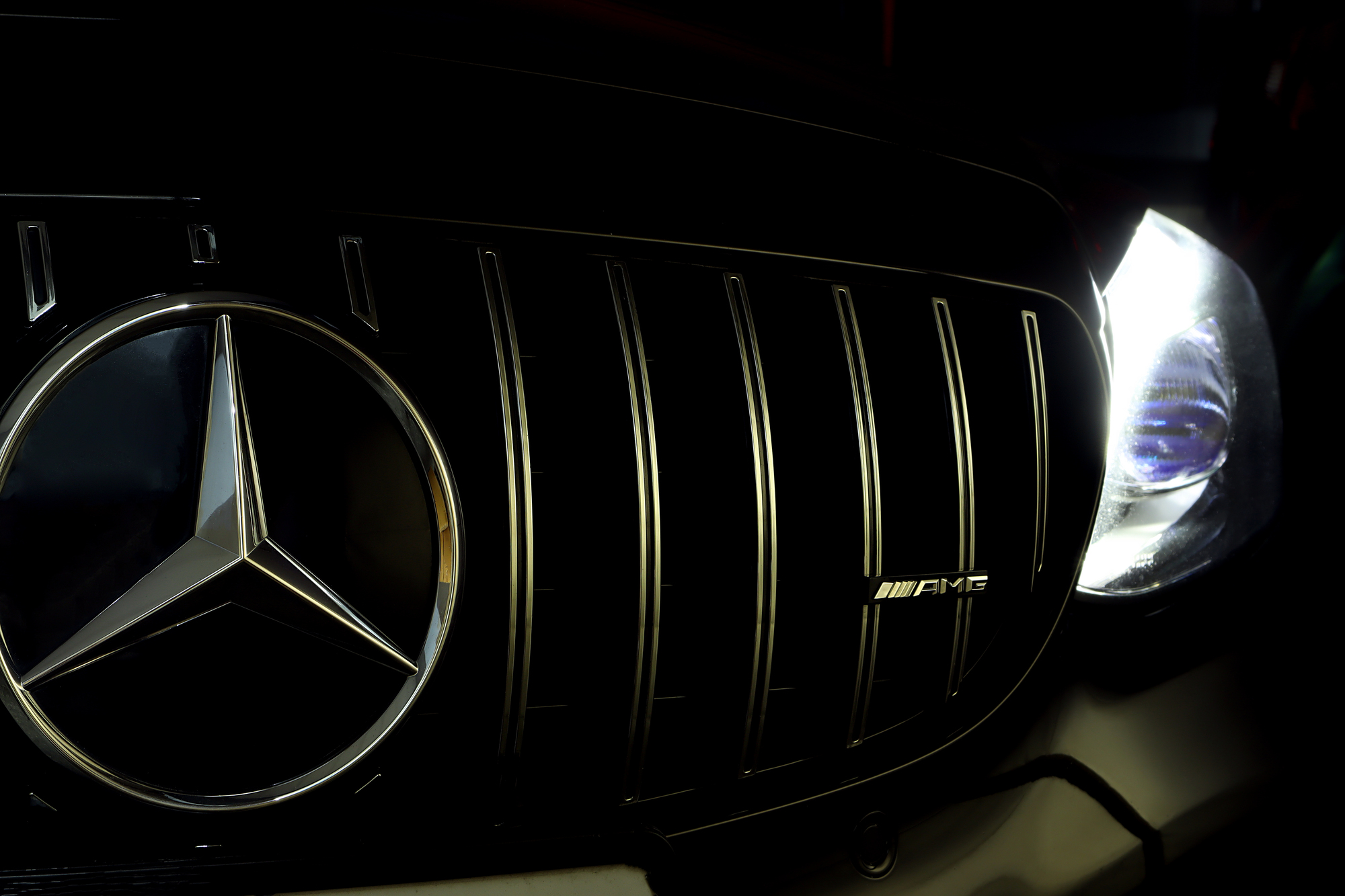 A l’heure de l’électricité, Mercedes vaut-elle la peine d’être achetée ? Quels sont les chiffres pour 2024 et comment rouler en toute sécurité au Pays basque?